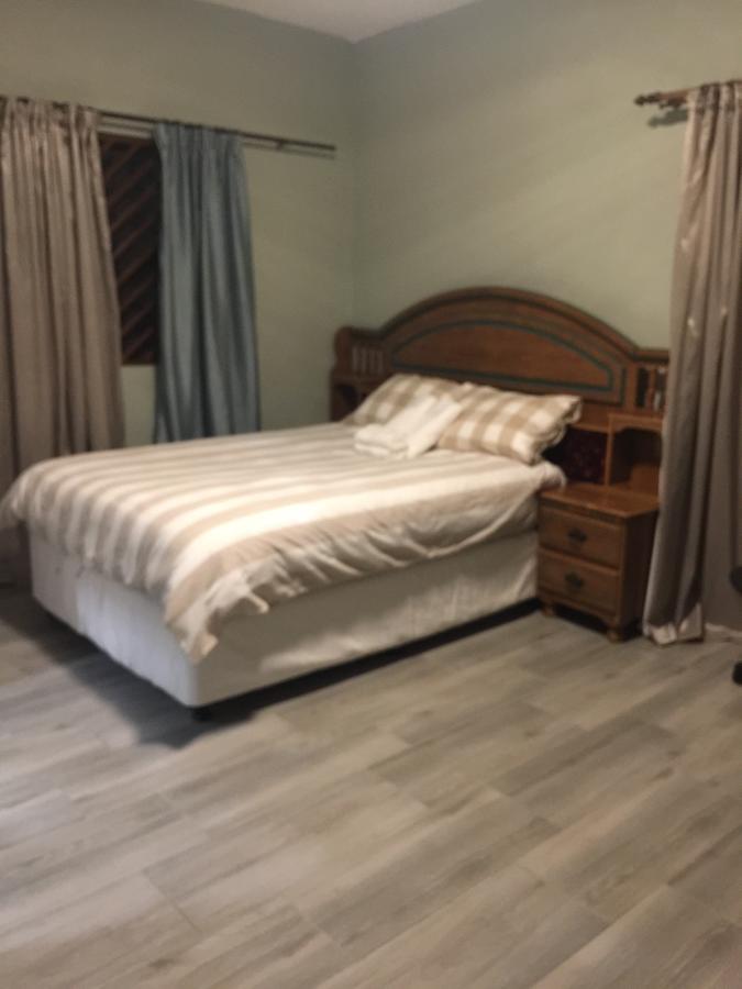 Coco Palm Bed&Breakfast Windhoek Luaran gambar