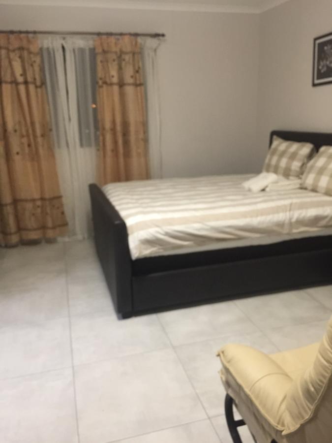 Coco Palm Bed&Breakfast Windhoek Luaran gambar